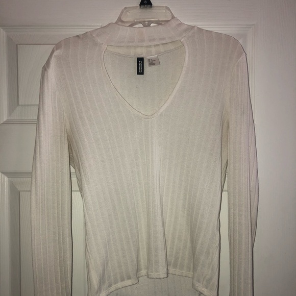 H&M White long sleeved semi-cropped shirt - Picture 1 of 2